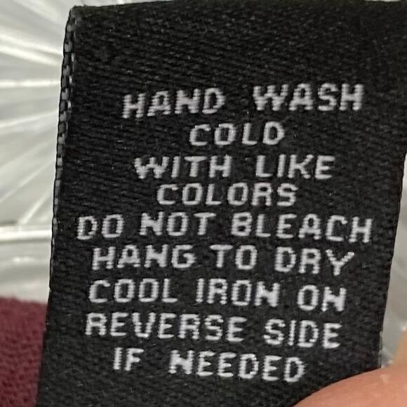 NWOT RUE21 Cardigan Cover-Up Robe Dress M Burgundy Crochet Ruffle Button Maxi - Picture 6 of 8